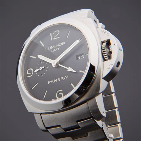 panerai pam 329 review|Panerai luminor model.